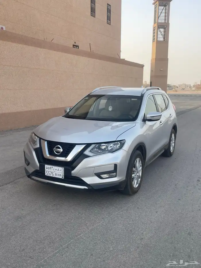 نيسان اكس تريل 2022 1