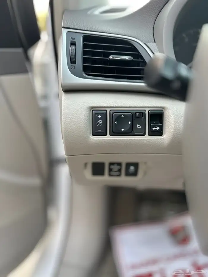 نيسان سنترا 8