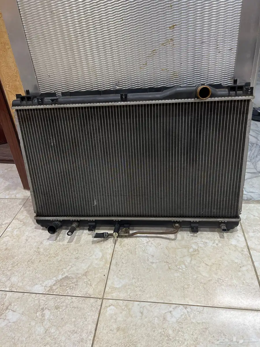قط ع غيار لكزس Es300 من 2002 الى 2006 5