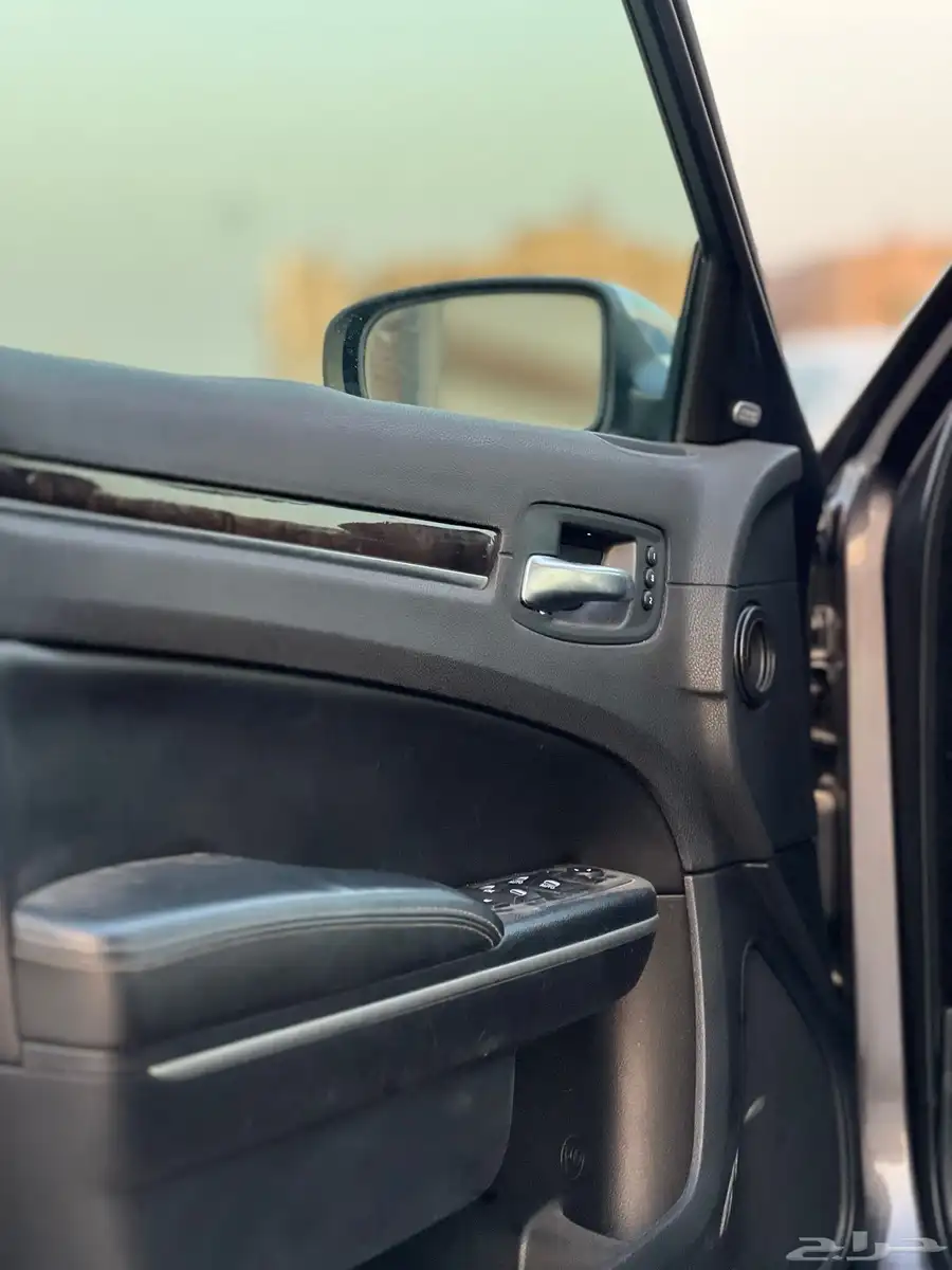 كرايزلر 6 سلندر نظيف 2019 18