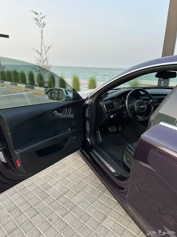 اودي S7 مخزن audi s7 8
