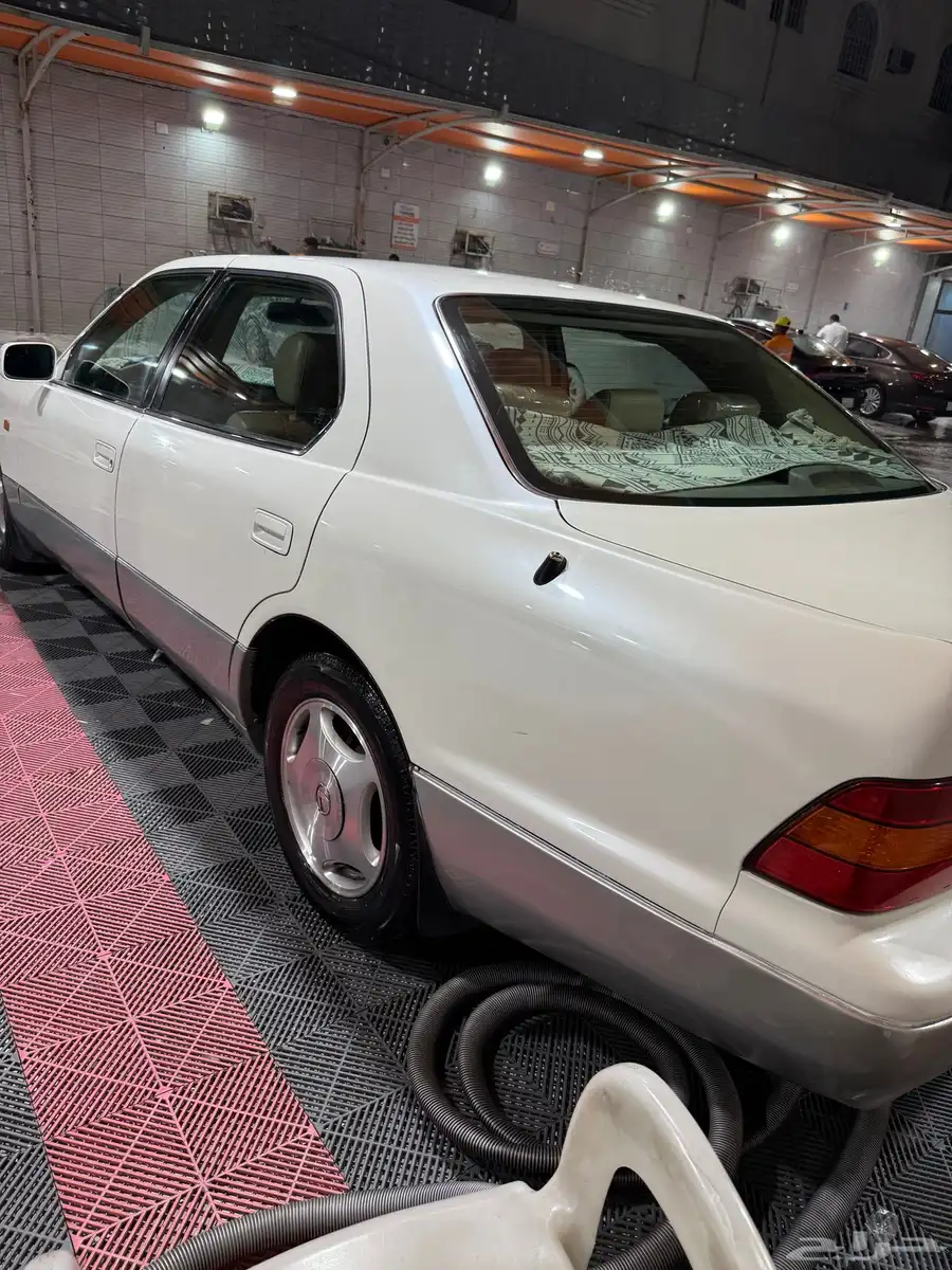 لكزس ال اس 400 موديل 99 4