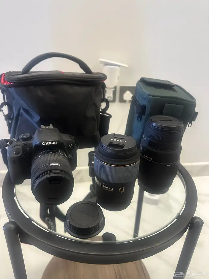 كاميرا كانون مع عدسات وستاندات 5