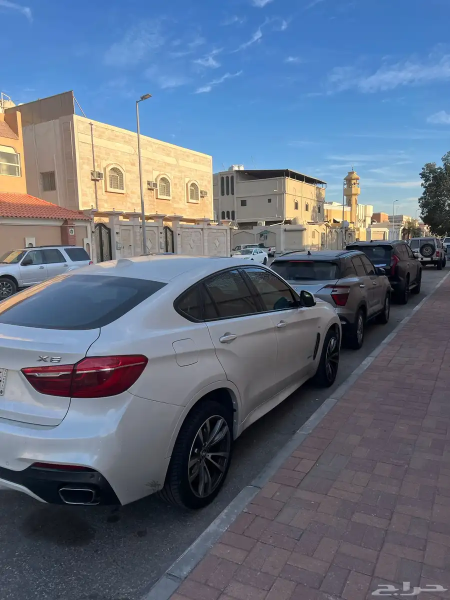 بي ام X6 2015 3