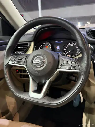 نيسان اكس تريل 2021 تم البيع 17