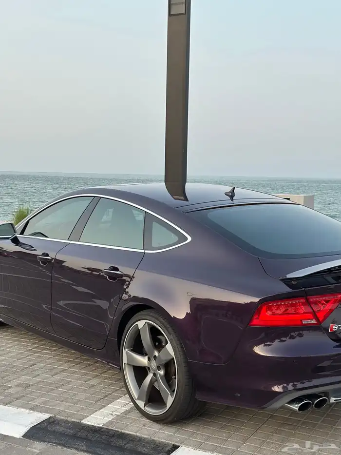 اودي S7 مخزن audi s7 7