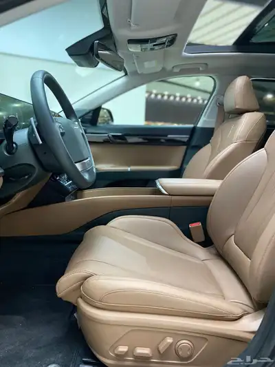 هيونداي ازيرا فل بريميوم 2025 12