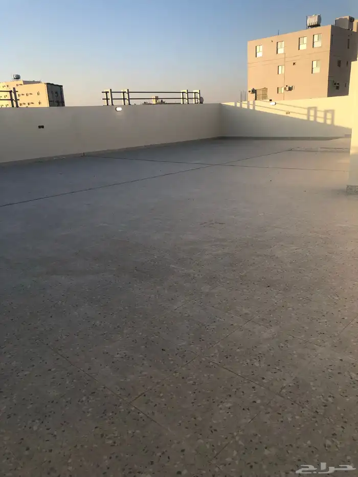 شقق دور ارضى و دور تانى للبيع حى الاخضر 14