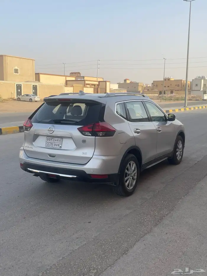نيسان اكس تريل 2022 3