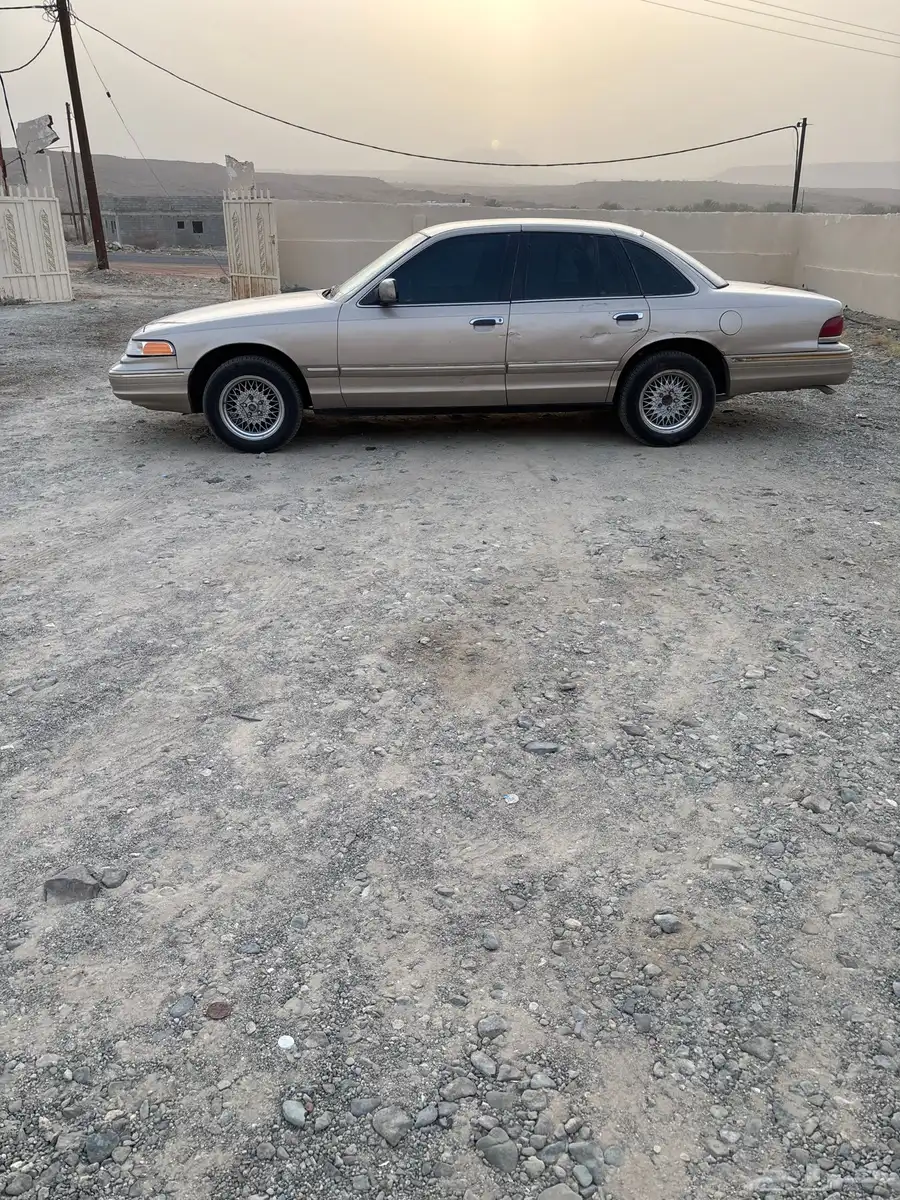 فورد 1997 جديد كفو ماشي 400 1