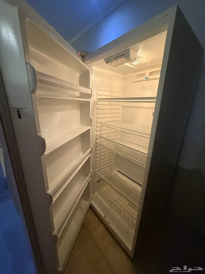 فريزر باب واحد كلفينتور ابيض 23 قدم 0