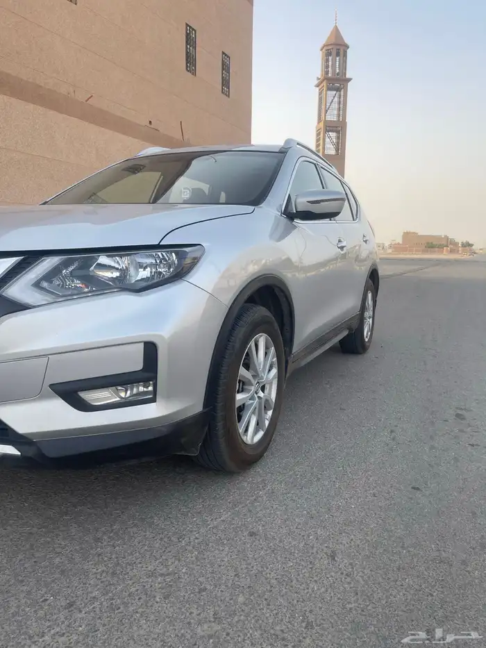 نيسان اكس تريل 2022 4