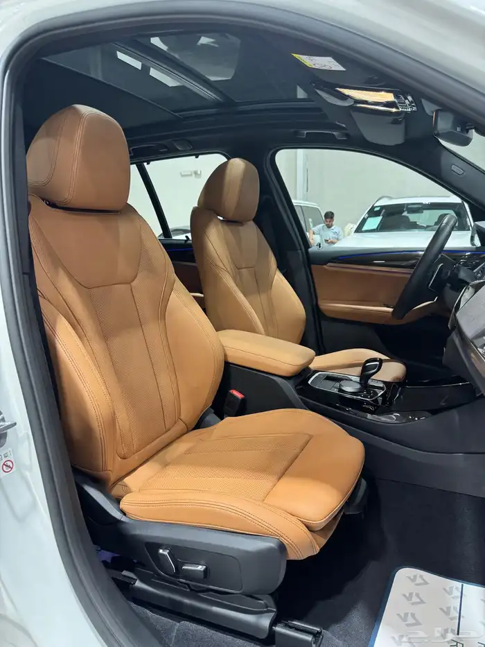 بي ام دبليو X3 M KIT X-Drive موديل 2024 فل كامل . 11