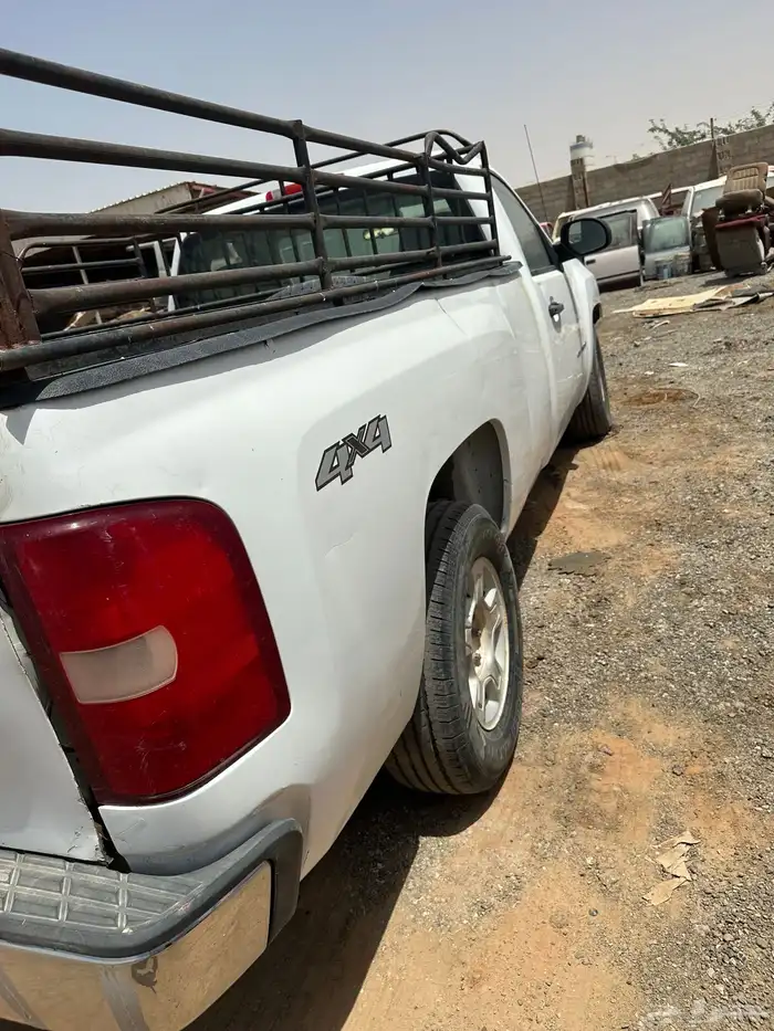 جمس سلفرادو 2007 للبيع قطع غيار 4