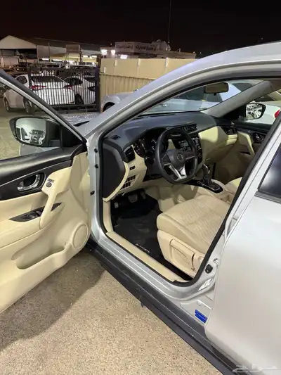 نيسان اكس تريل 2021 تم البيع 29