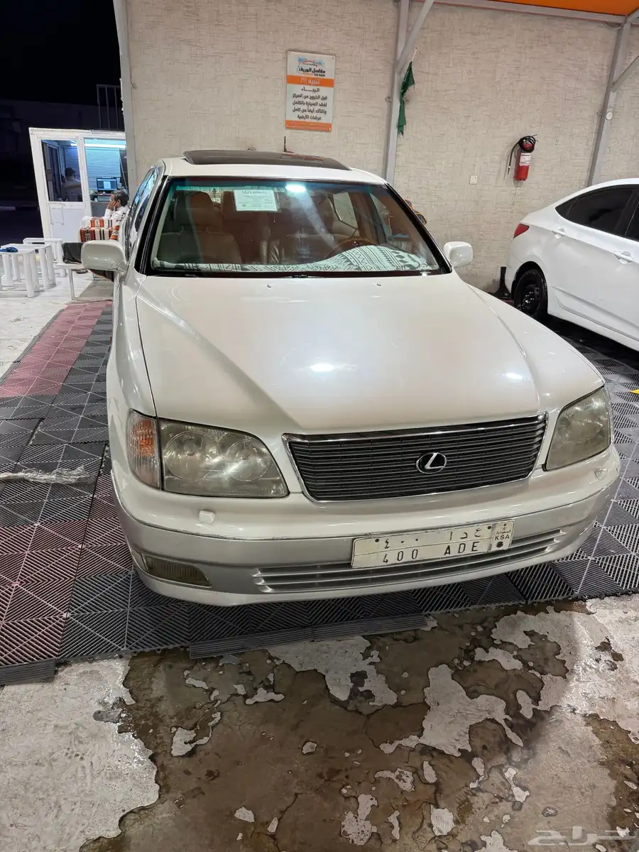 لكزس ال اس 400 موديل 99 0