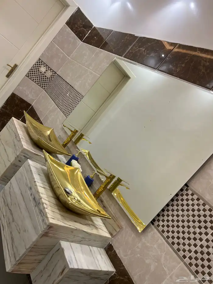 مغاسل رخاميه شبه جديده للبيع 0