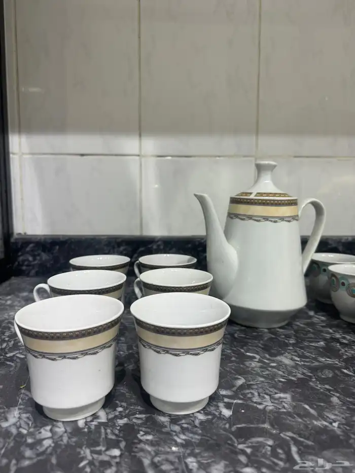 2 طقم كاسات مع ابريق شاي 0
