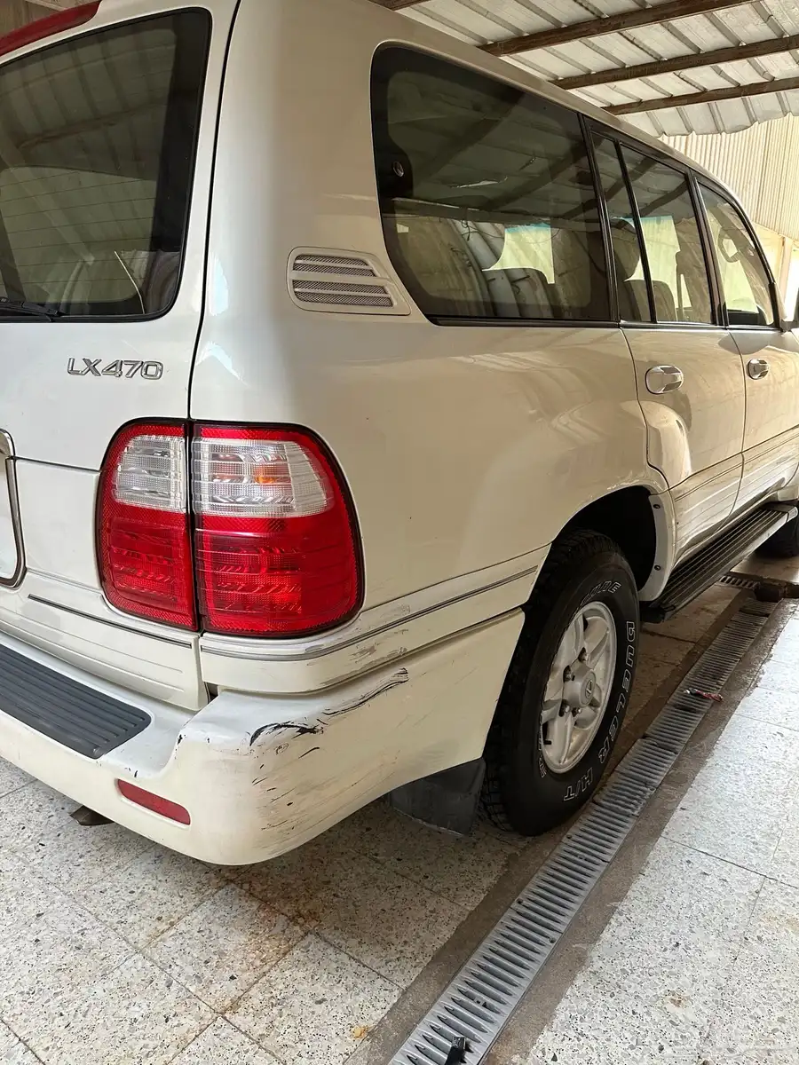 لكزس 1998 3