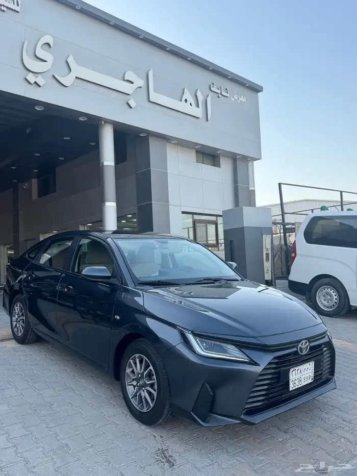 تويوتا يارس 2023 2