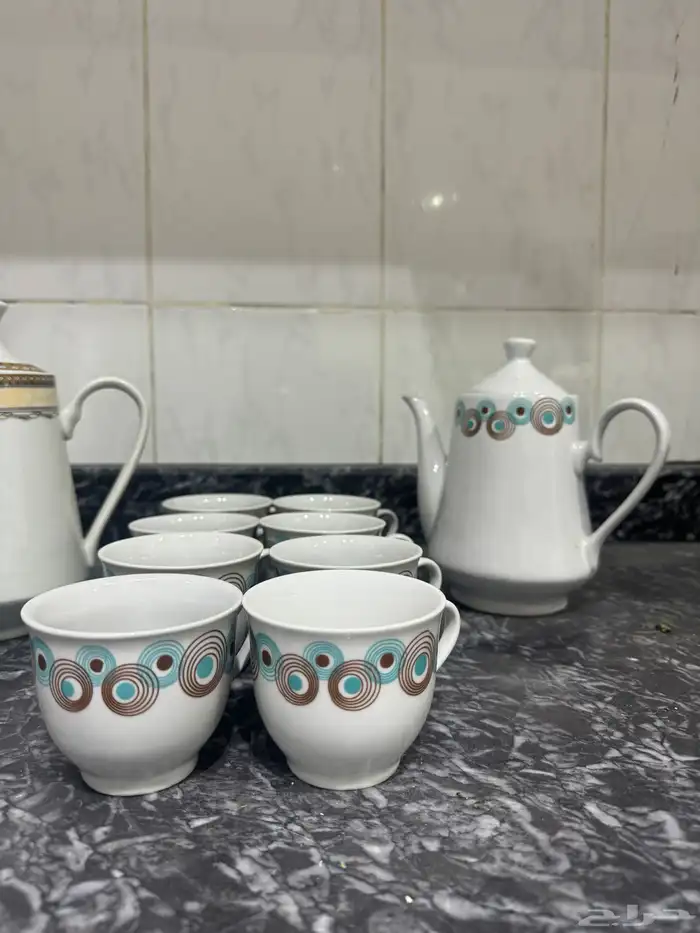 2 طقم كاسات مع ابريق شاي 1