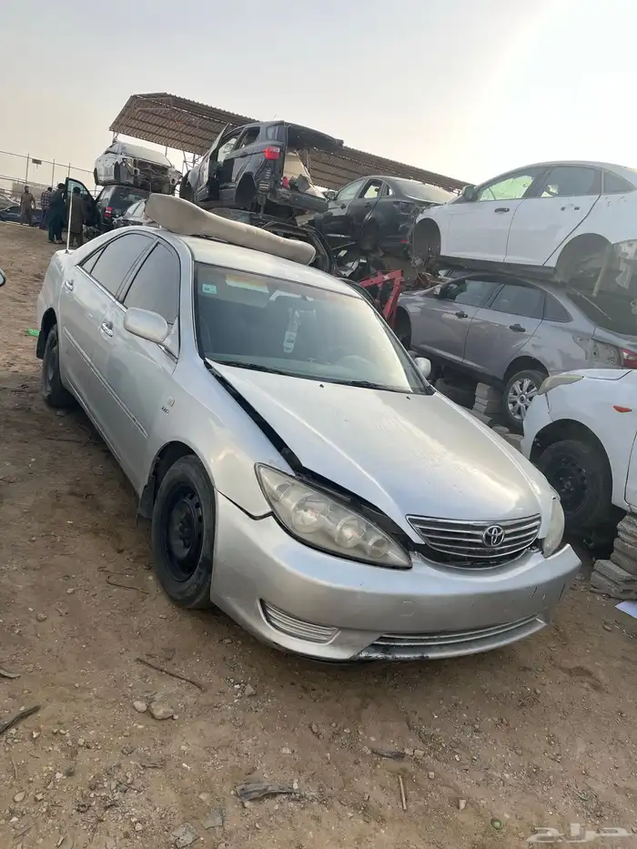 الجديد كامري 2006 تشليح قطع غيار 1