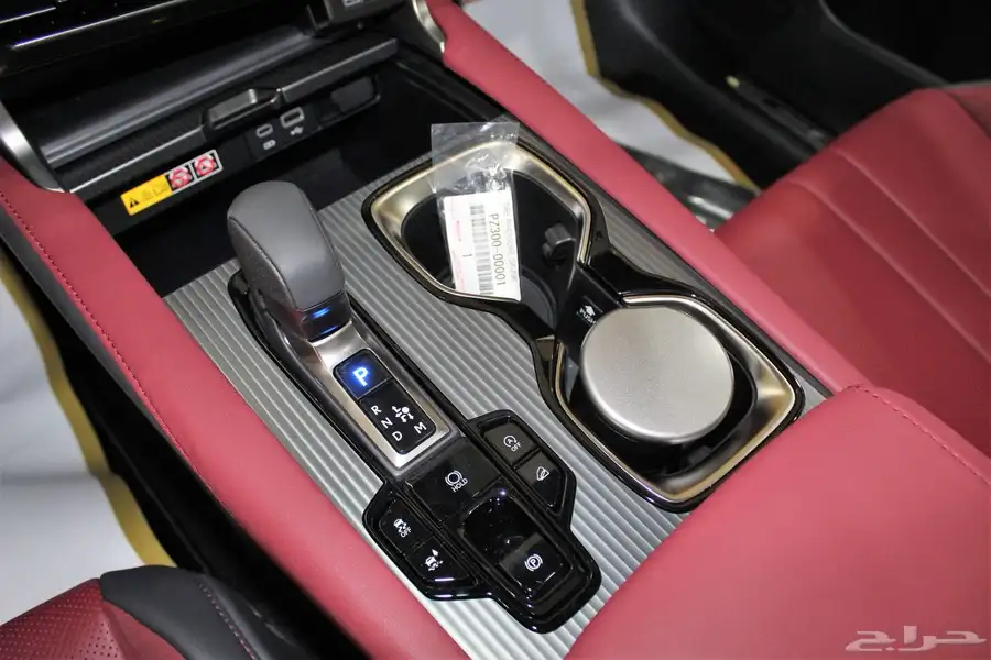 لكزس - RX350 F Sport - خليجي - 2025 - فل كامل 11