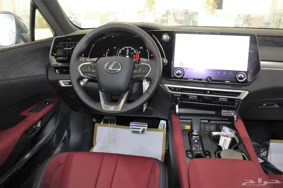 لكزس - RX350 F Sport - خليجي - 2025 - فل كامل 16