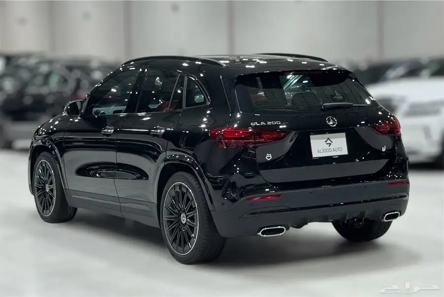 مرسيدس GLA200 AMG موديل 2024 فل كامل مستعمل 4