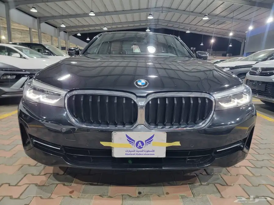 BMW 520i 2023 فتحة متاح تقسيط 0