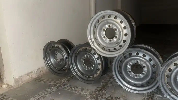 جنوط جيب مقاس 16   اربع جنوط مع جنط سبير 2