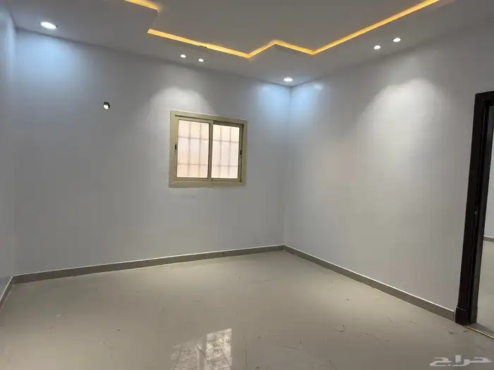 دور ارضي للبيع بالدار البيضاء مساحة 250م 7
