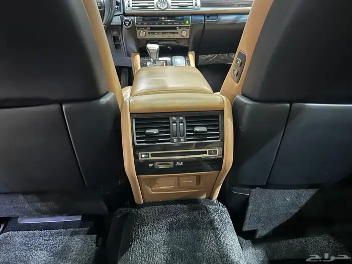 لكزس LS600 موديل 2015 فل كامل هايبرد 21