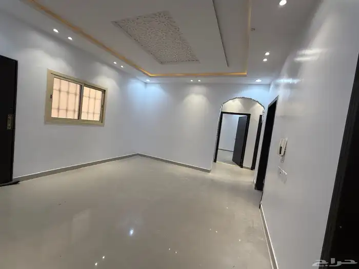 دور ارضي للبيع بالدار البيضاء مساحة 250م 3