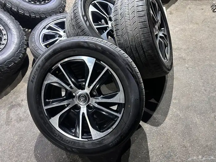 جنوط تورنج صيني جيب لاند كروزر مع كفرات صيني 285.50.20 ت25 2