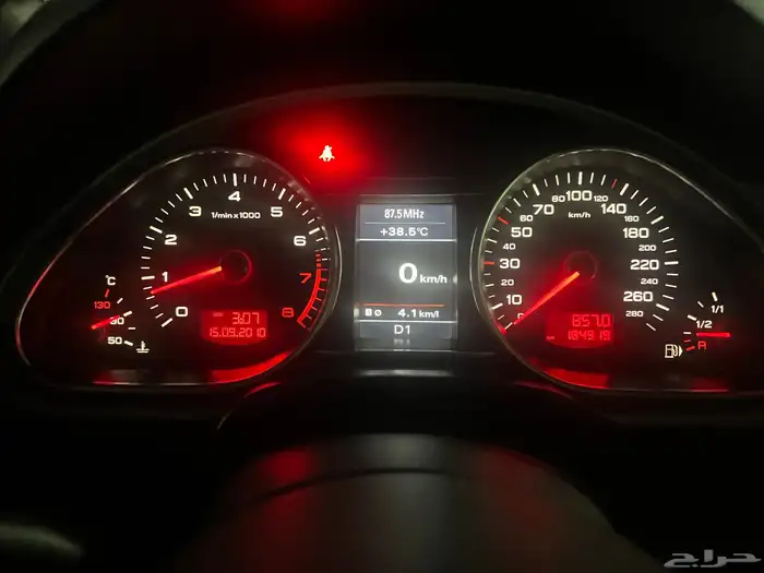 اودي Q7 فل كامل اس لاين بودي وكاله 2011 سعودي نظيف مخزن 28