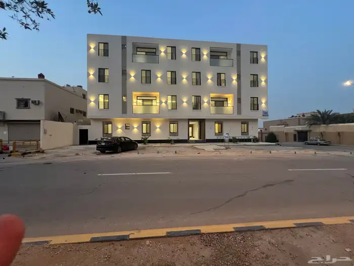 شقه للبيع 0