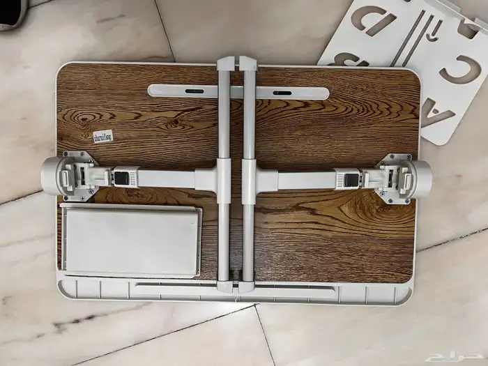 طاولة كمبيوتر 5