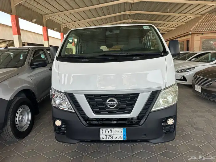باص نيسان اورفان بضاعه 2022 ديزل 1