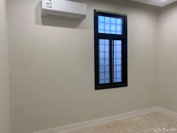 New three-bedroom apartment in Al-Areed - شقةجديدة ثلاث غرف 3