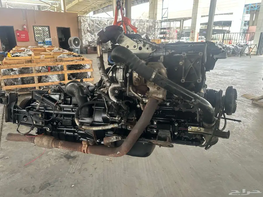 ماكينة ايسوزو دينا تيبو 4HK1 2