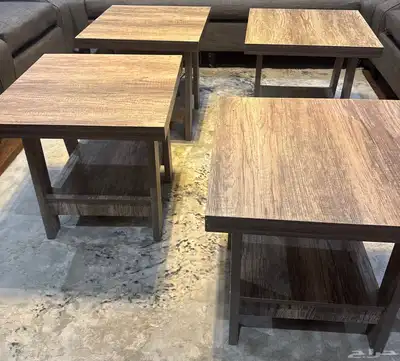 للبيع طاولات مستعمله 4 حبات 1