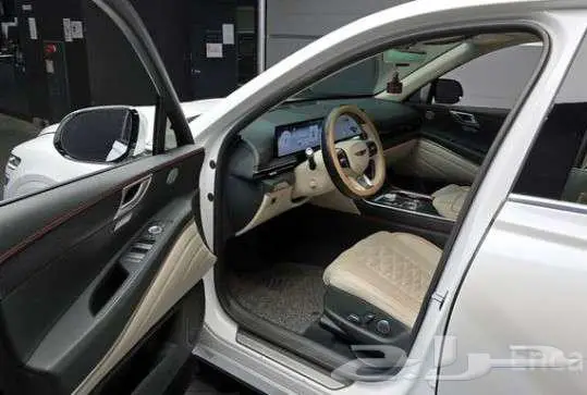 جينيسيس GV80 2.5T AWD 2024 6