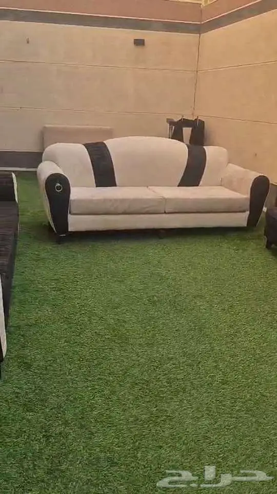 للبيع كنب نظيف ف المدينه المنورة ل 3