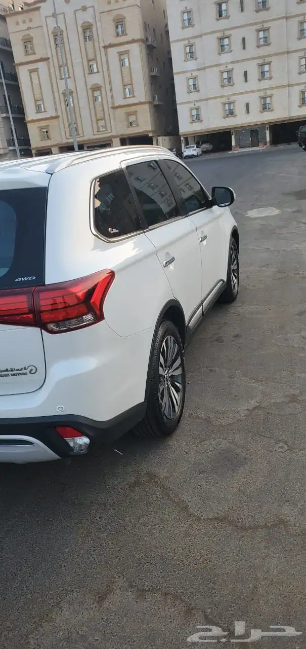 ميتسوبيشي اوتلاندر 2019 3