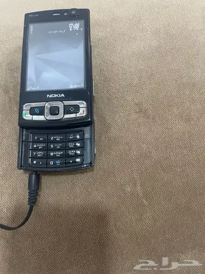 جوال N95 نوكيا نظيف وشغال مع الشاحن للبيع 2
