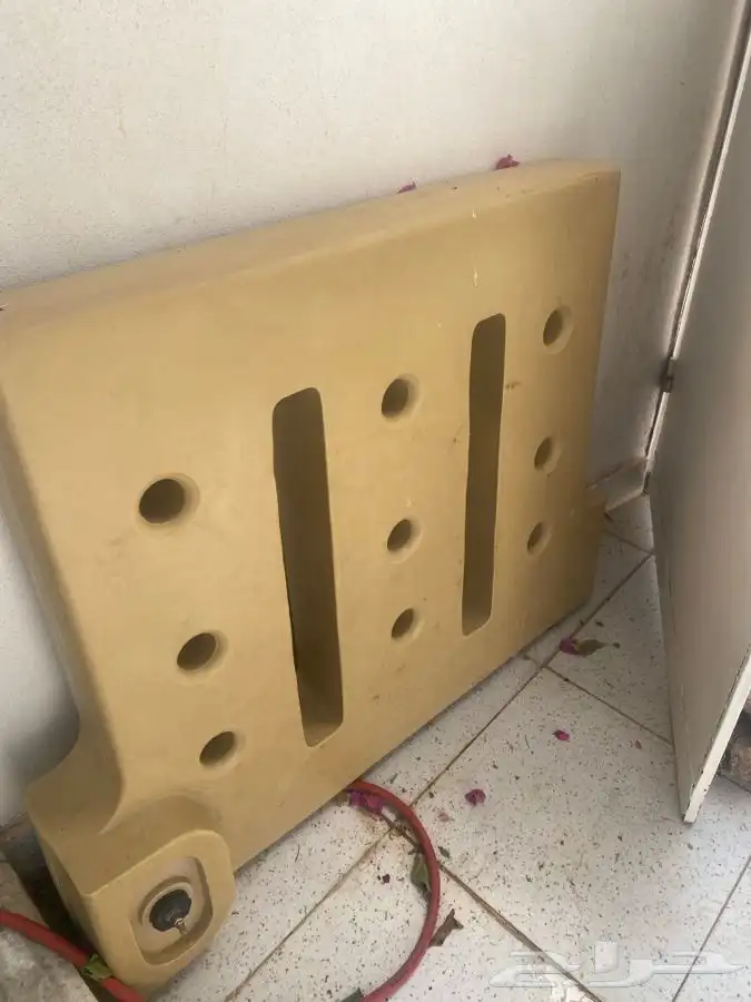 للبيع او البدل بتانكي واقف خلف المراتب هذا يجي سدح بالدبه 0