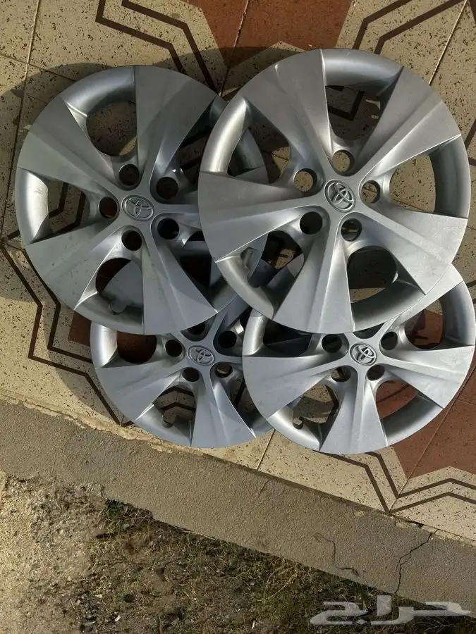 طيس تيوتا كامري 3