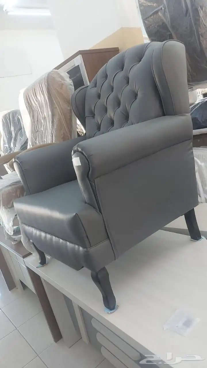 مكاتب جديد موديلات كراسي و طاولة اجتماعات و بارتيشن 25