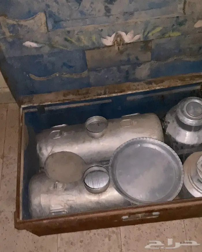 مجموعة اغراض تراثية نوادر معدن 0